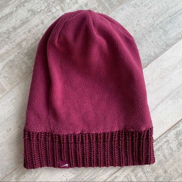 Nike Knit Beanie Vegan Fur Pompon Hat - Picture 4 of 10